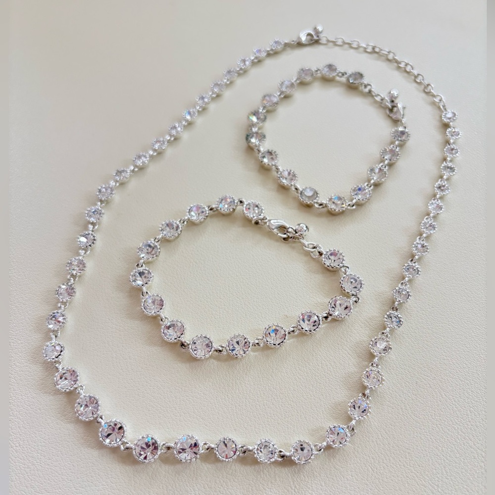 Crystal necklace and 2 bracelets set